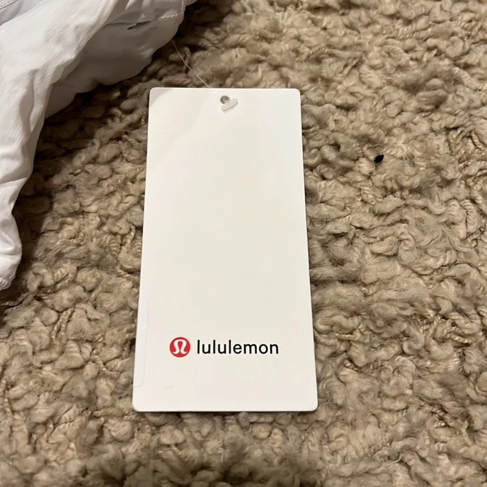NWT lululemon Hotty Hot LR 4” Lined Short- 6 - Picture 12 of 15